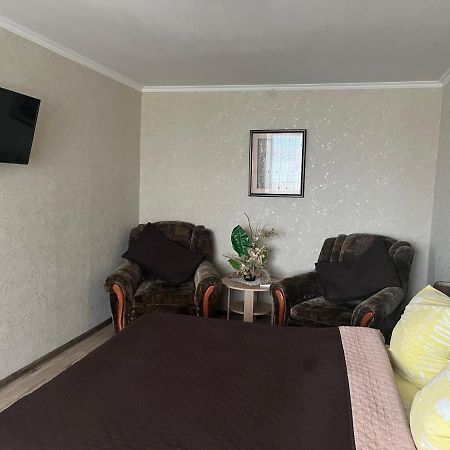 Apartment On Artyleriiska 2 With River View Mykolaïv Extérieur photo