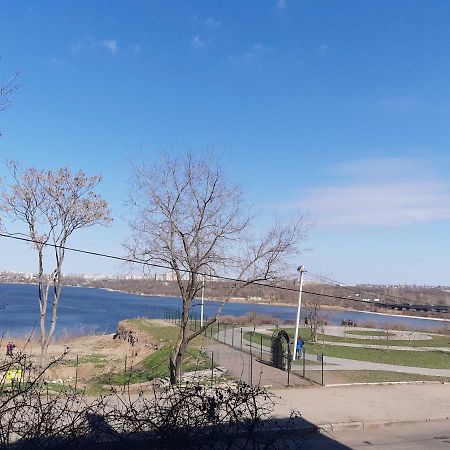 Apartment On Artyleriiska 2 With River View Mykolaïv Extérieur photo