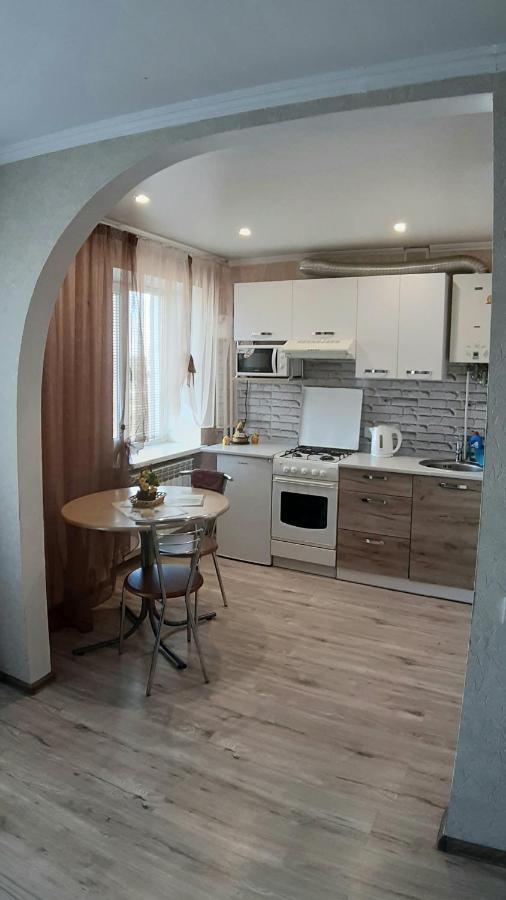 Apartment On Artyleriiska 2 With River View Mykolaïv Extérieur photo